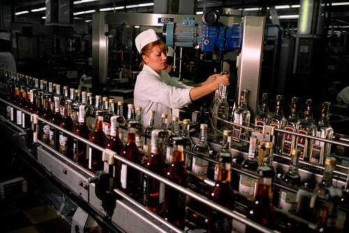 Thủ tục thành lập công ty sản xuất rượu